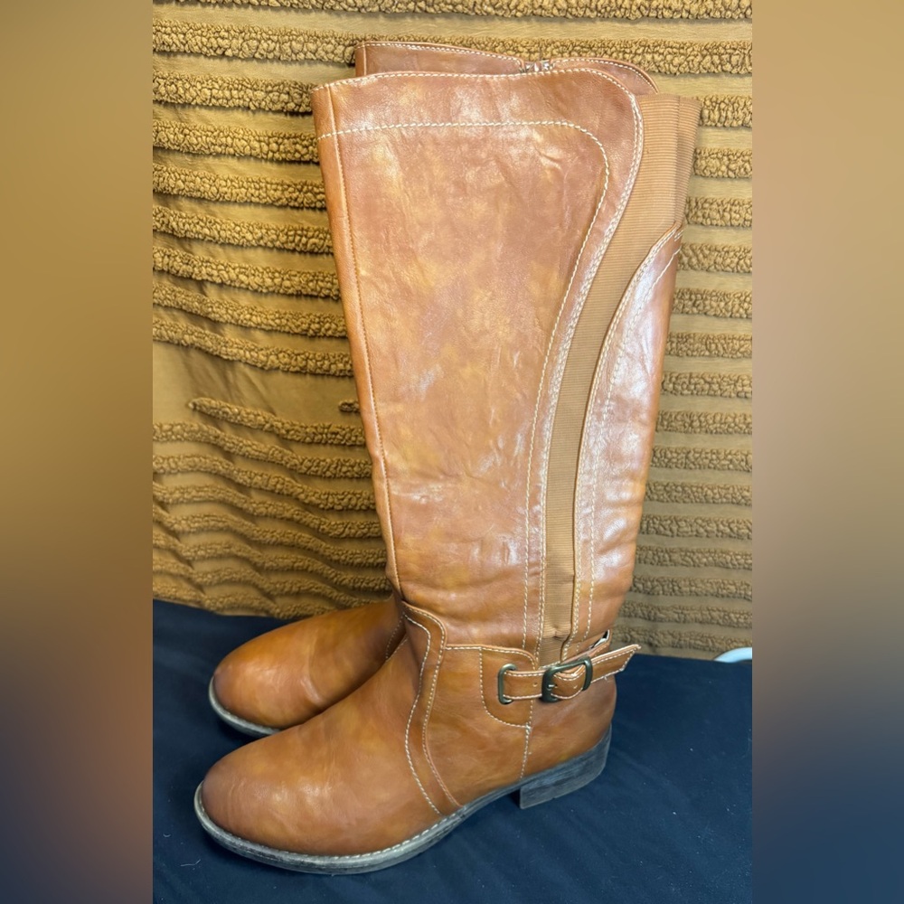Brown Knee High Riding Boots Buckle Detail Low Heel Size 7